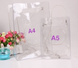 Bao bì túi nhựa PVC với quai đeo